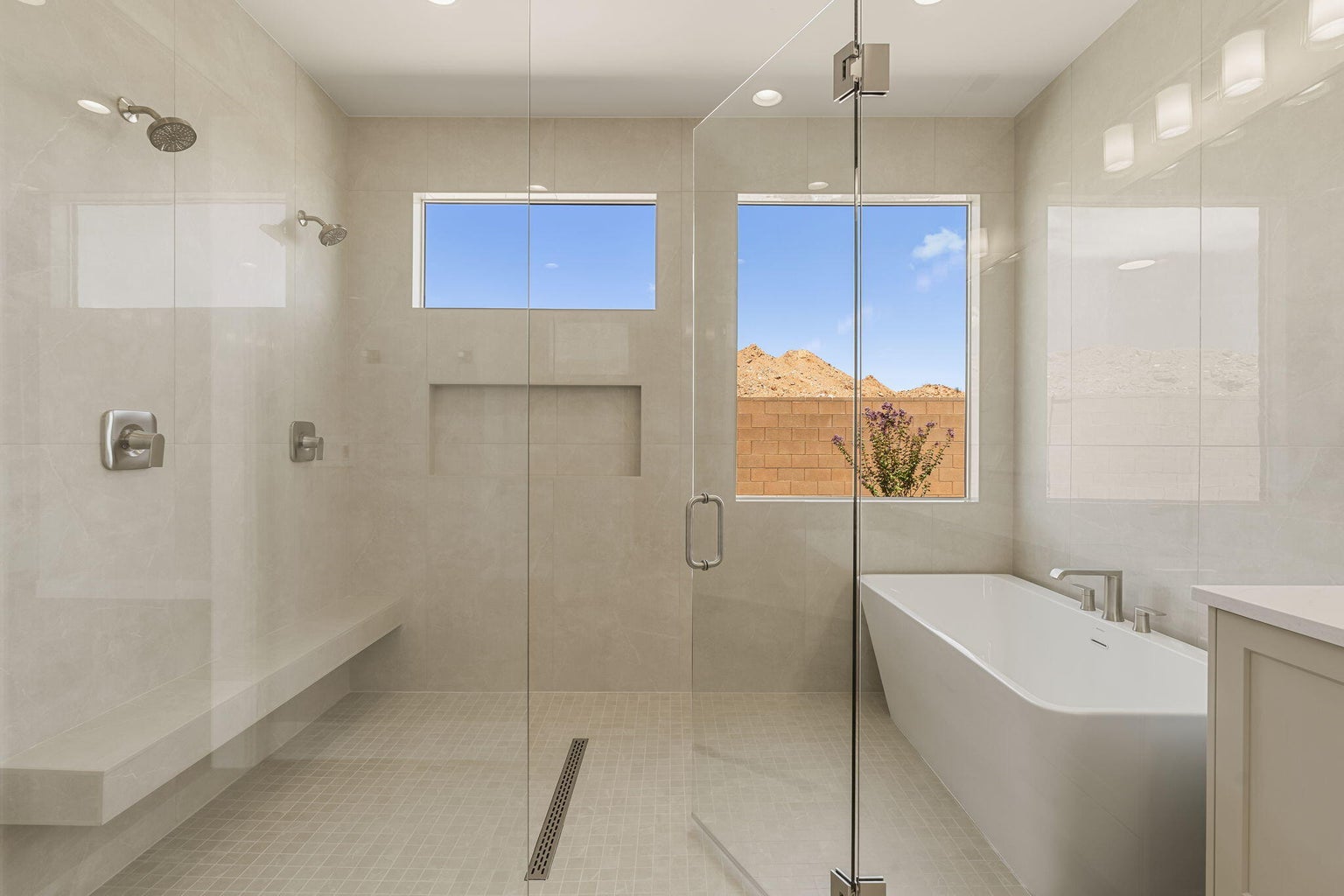 Primary bath 4
